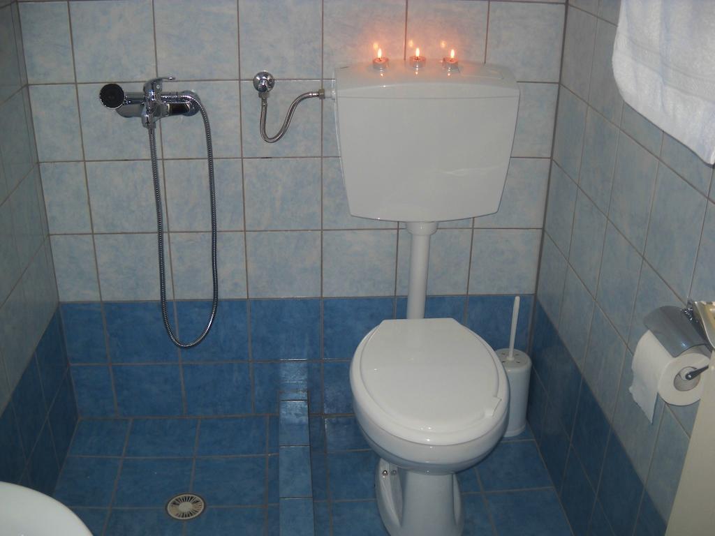 Magdalini Hotel Vóci Kültér fotó