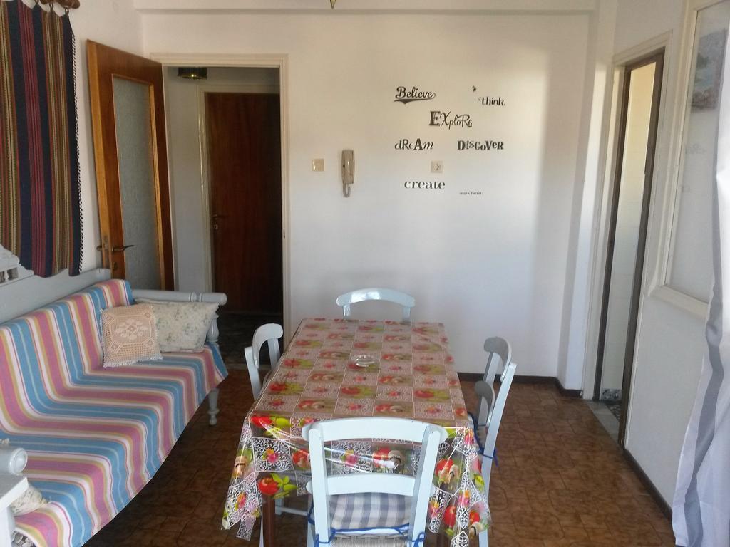 Magdalini Hotel Vóci Kültér fotó